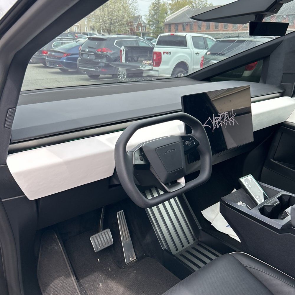 2024 Tesla Cybertruck Base