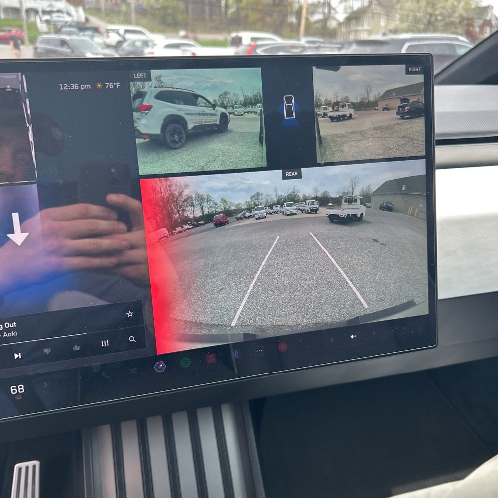2024 Tesla Cybertruck Base
