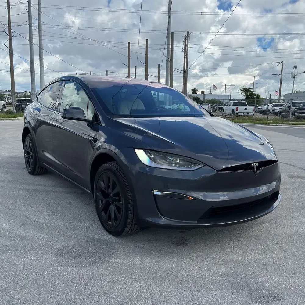2023 Tesla Model X Long Range