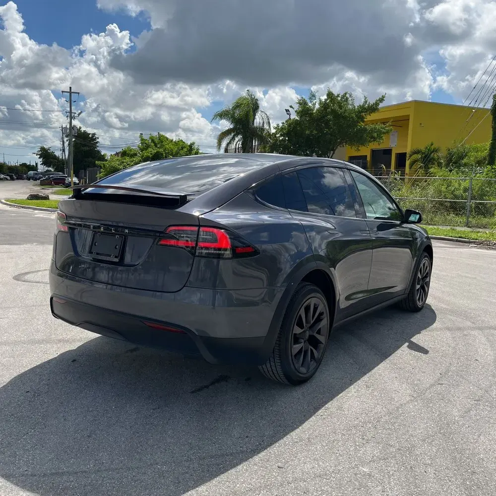 2023 Tesla Model X Long Range