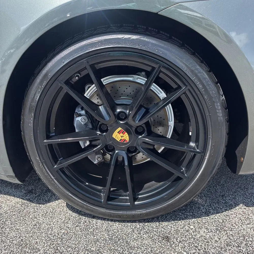 2020 Porsche 911 Carrera Cabriolet