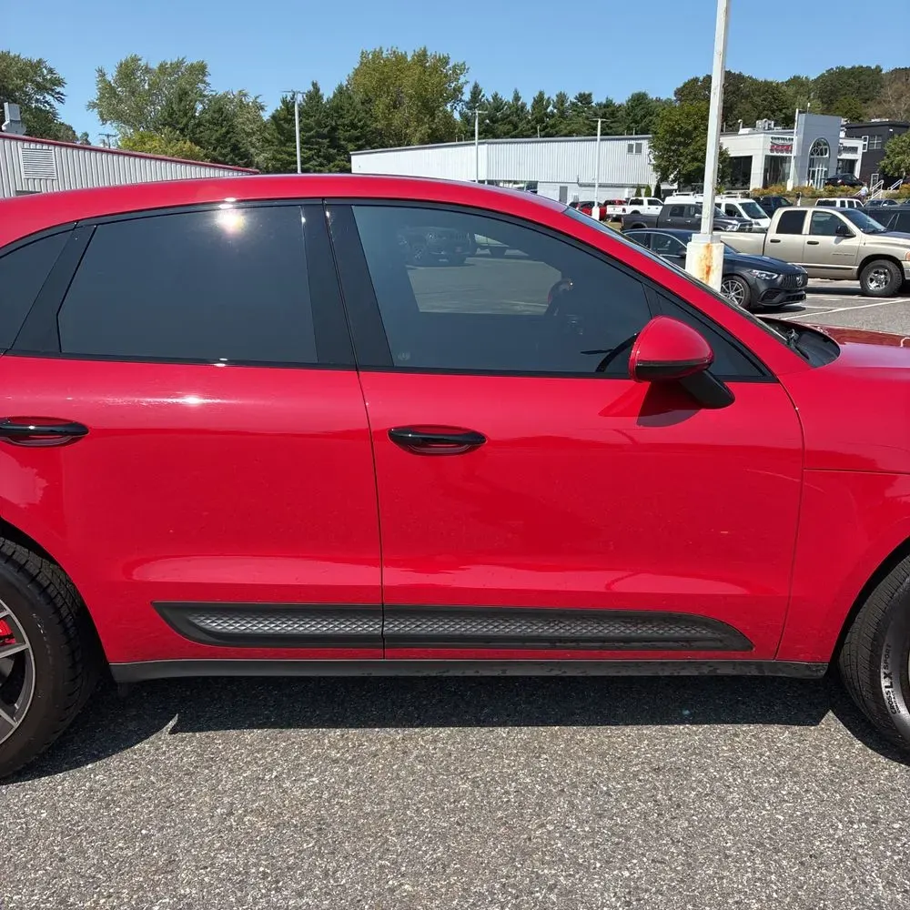 2022 Porsche Macan S