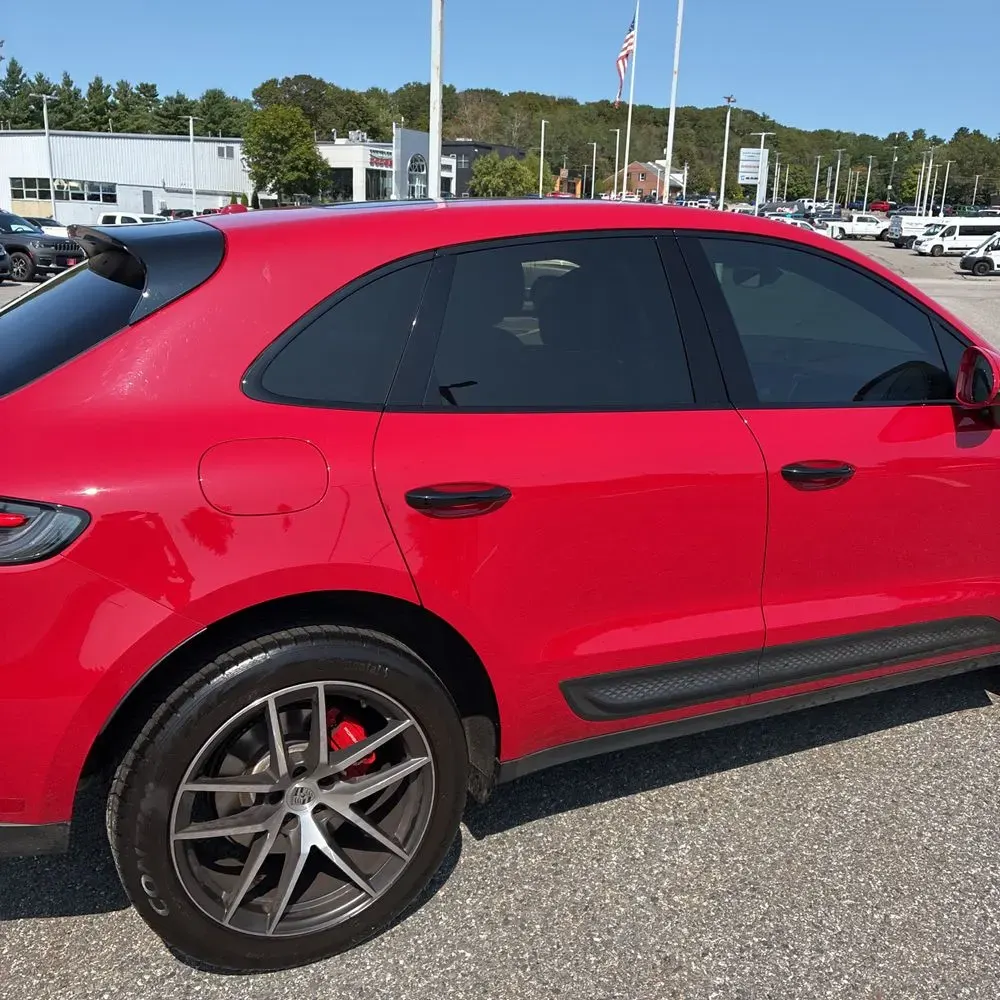 2022 Porsche Macan S