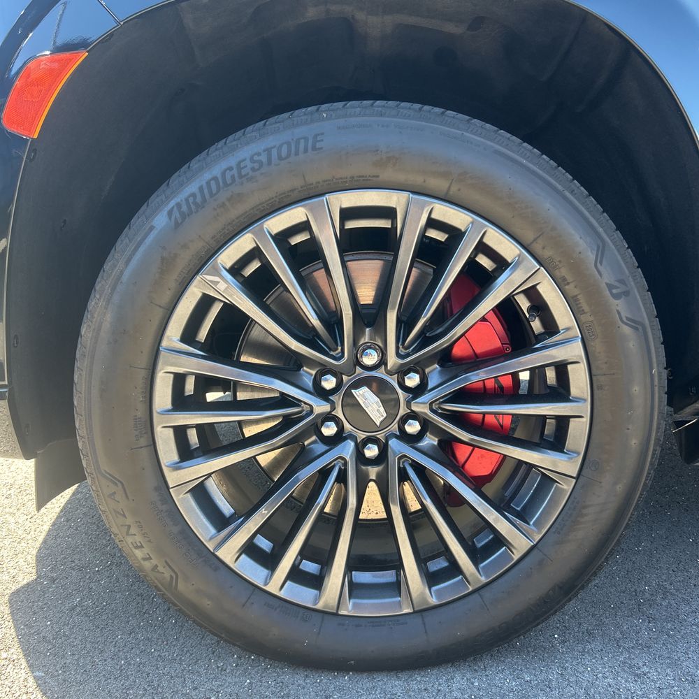 2023 Cadillac Escalade-V ESV Base