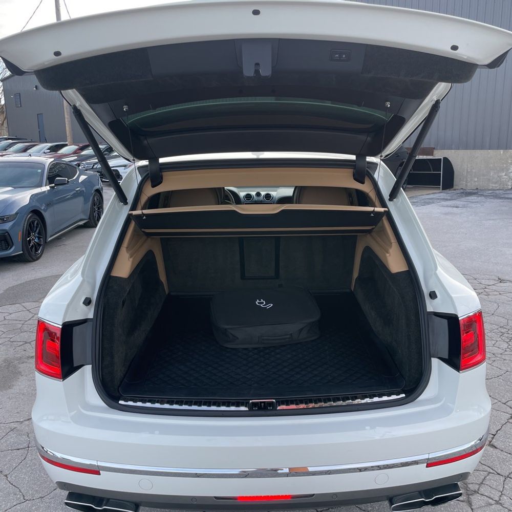 2020 Bentley Bentayga Hybrid