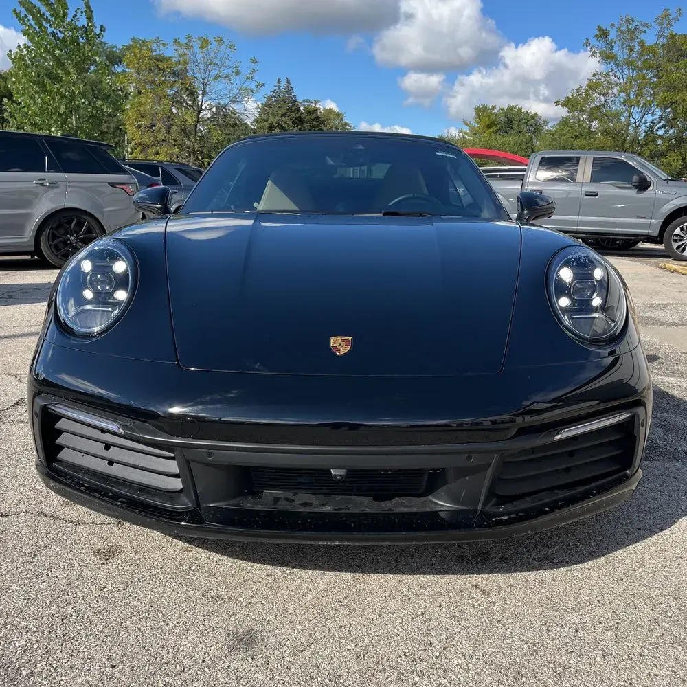 2022 Porsche 911 Carrera