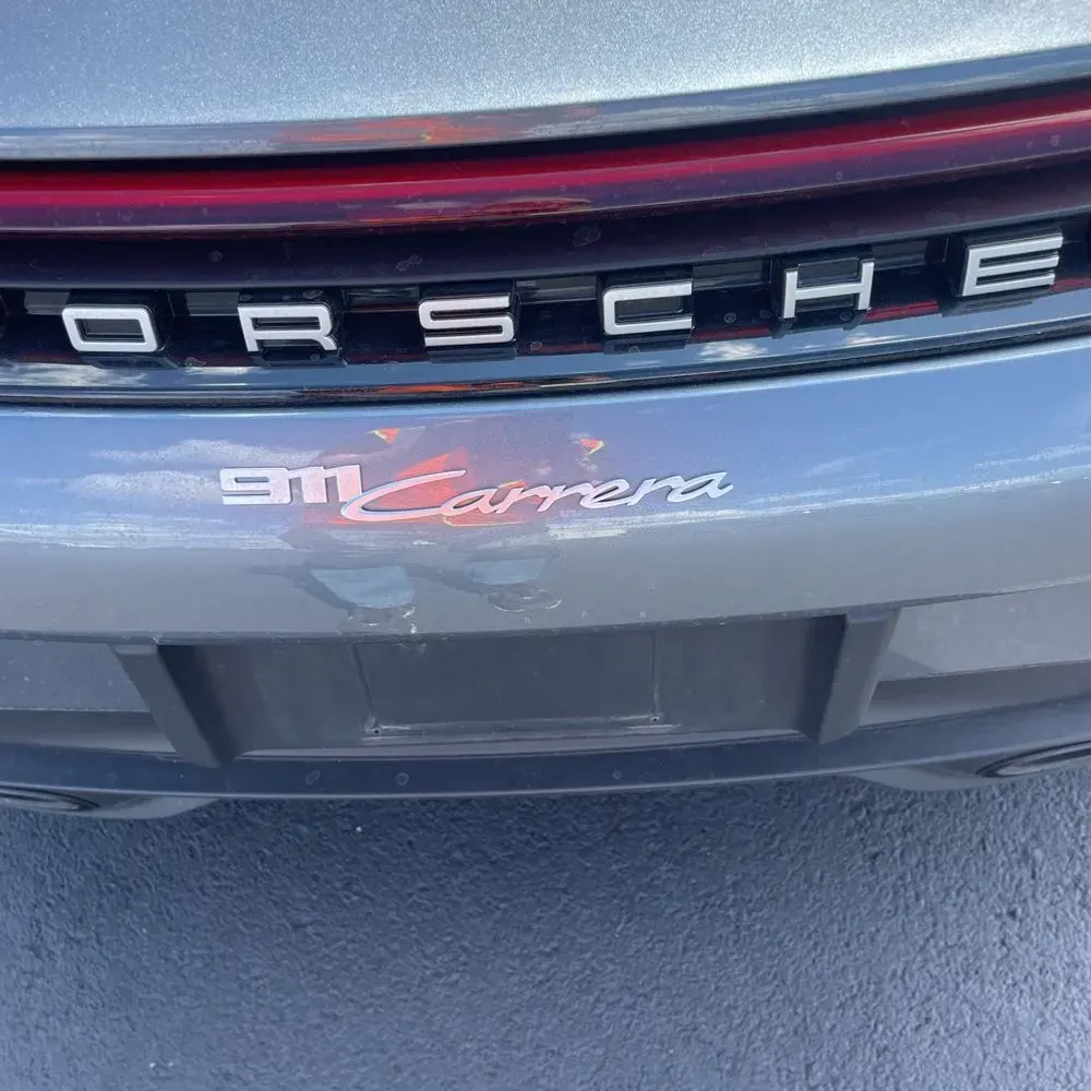 2025 Porsche 911 Carrera