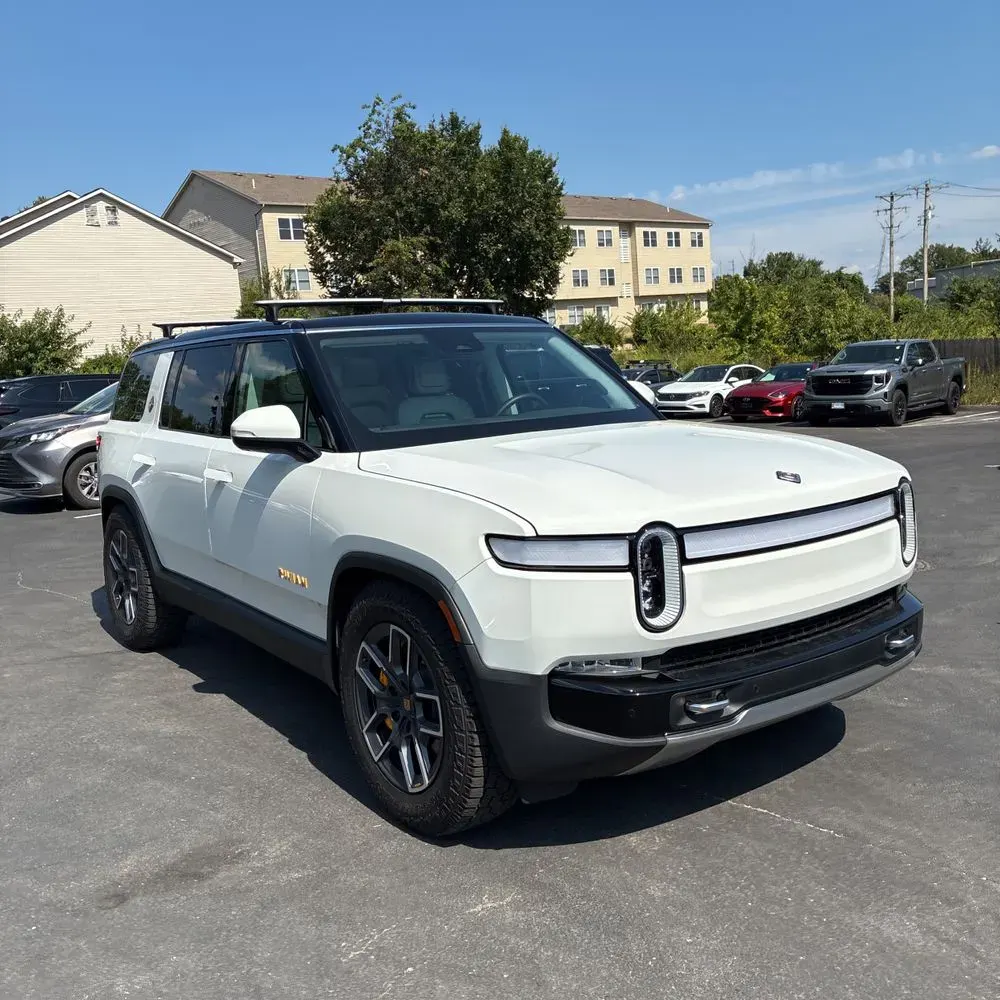 2023 Rivian R1S Adventure Quad-Motor