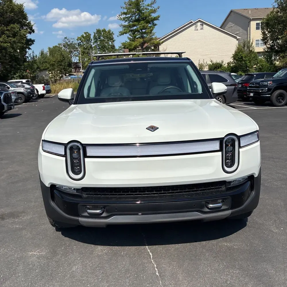 2023 Rivian R1S Adventure Quad-Motor