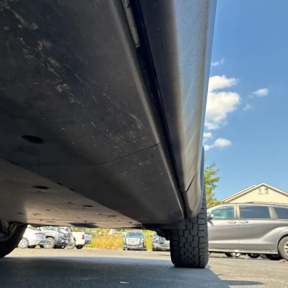 2023 Rivian R1S Adventure Quad-Motor