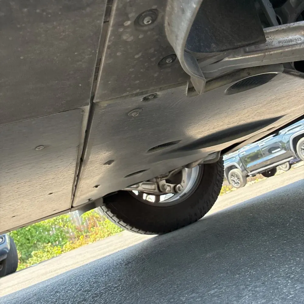 2023 Rivian R1S Adventure Quad-Motor