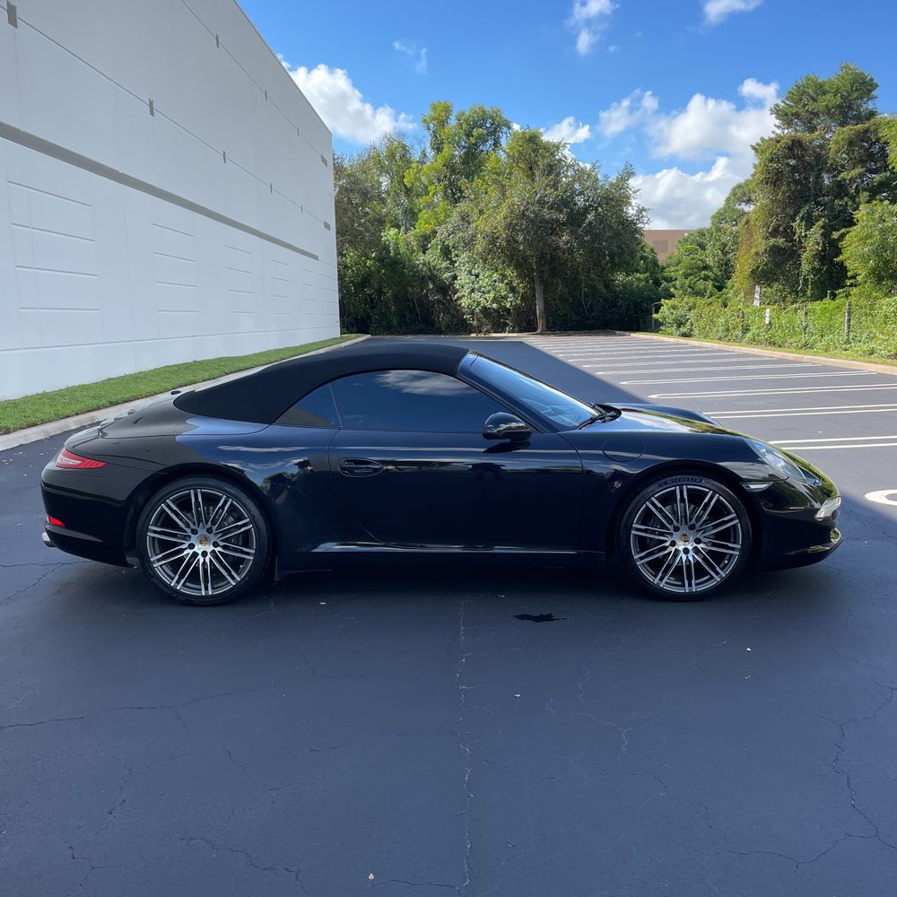 2016 Porsche 911 Carrera 2 Black Edition