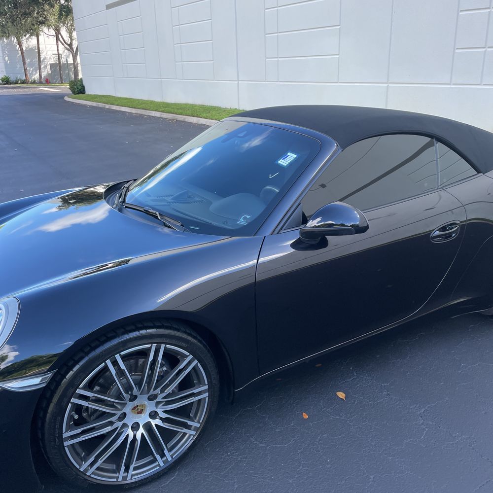 2016 Porsche 911 Carrera 2 Black Edition