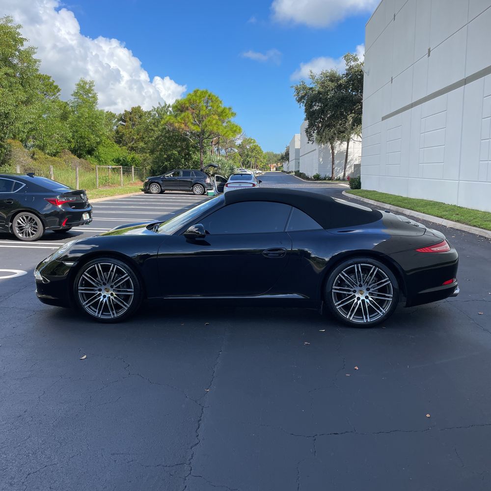 2016 Porsche 911 Carrera 2 Black Edition