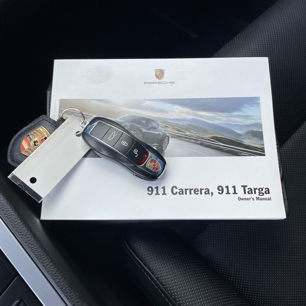 2016 Porsche 911 Carrera 2 Black Edition