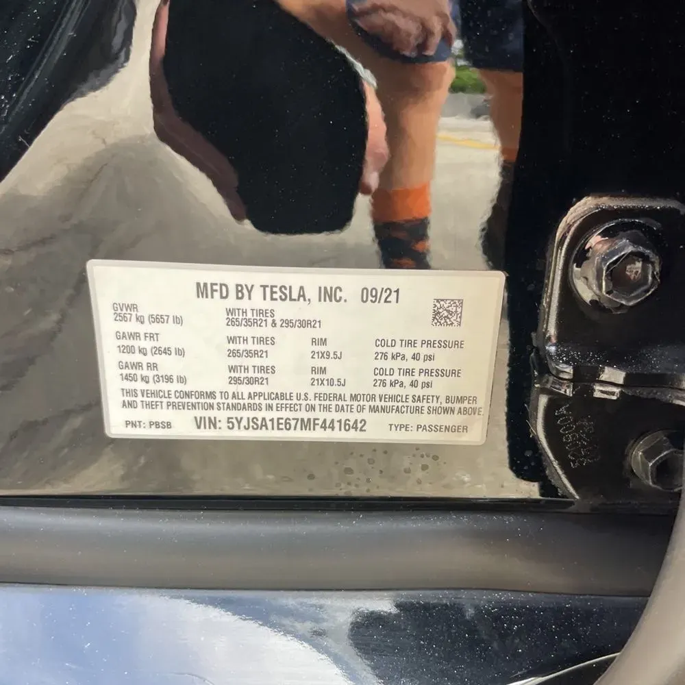 2021 Tesla Model S Plaid