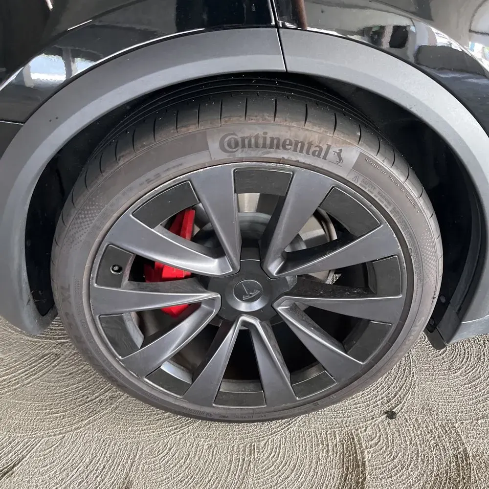 2023 Tesla Model X Plaid