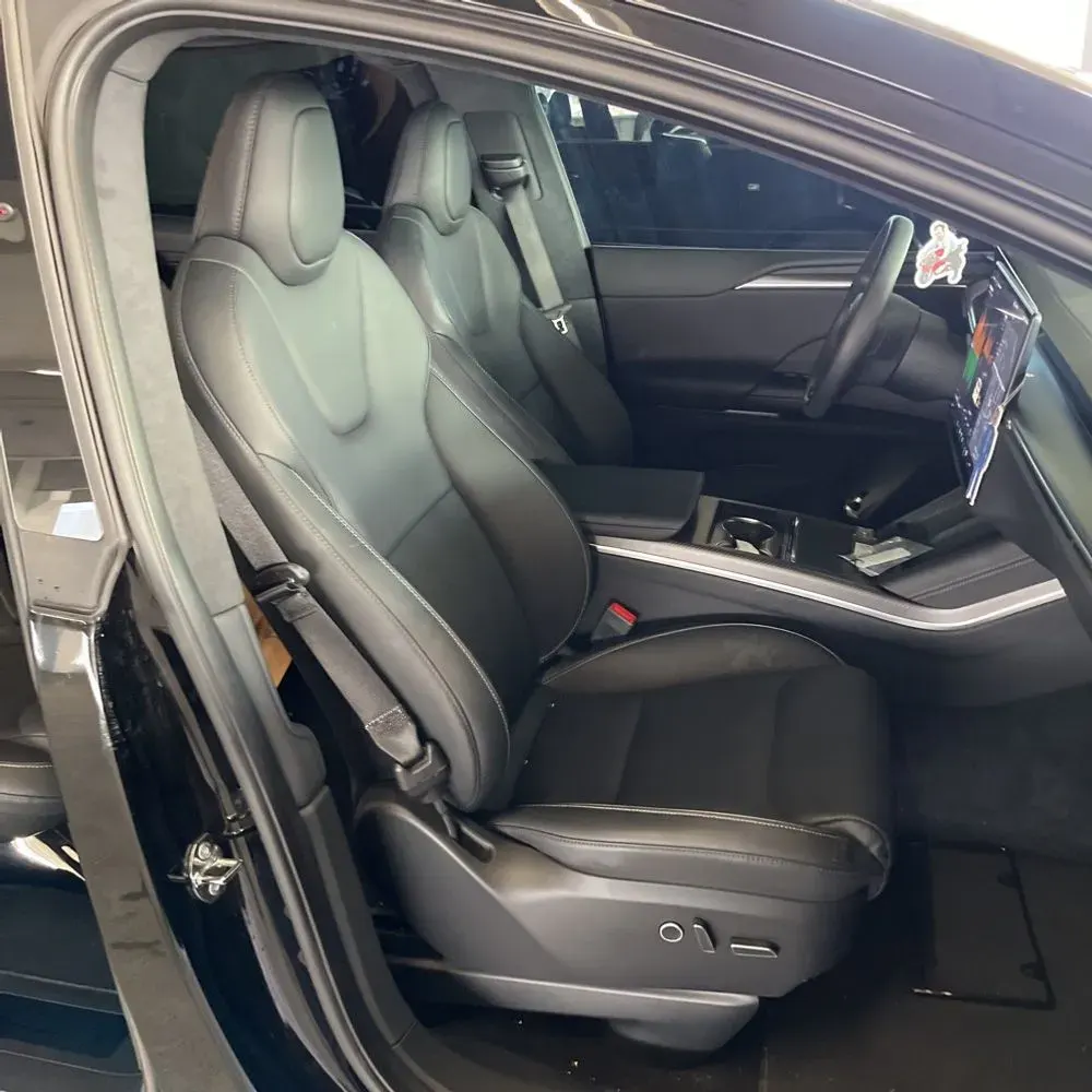 2023 Tesla Model X Plaid