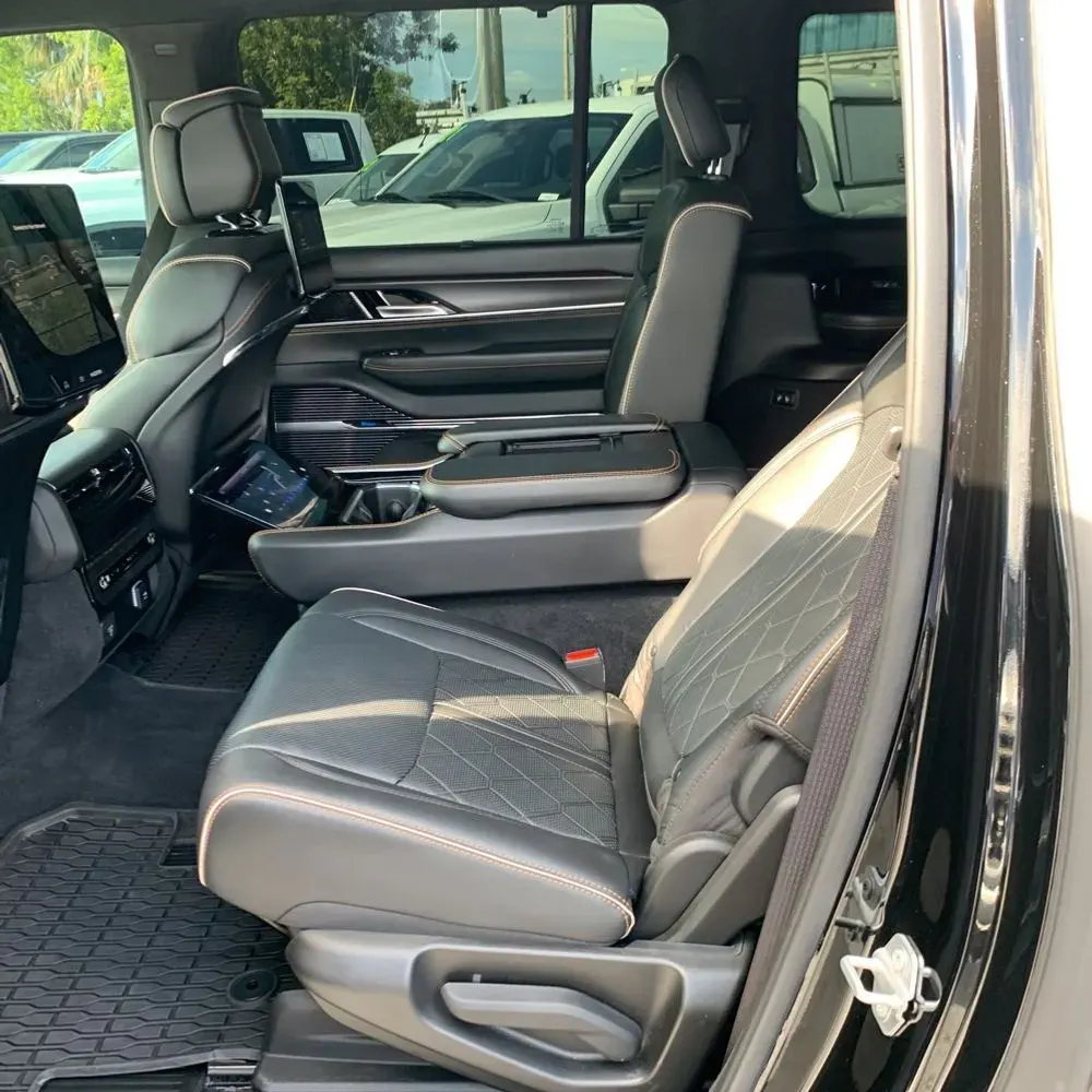 2024 Jeep Grand Wagoneer L Series III Obsidian