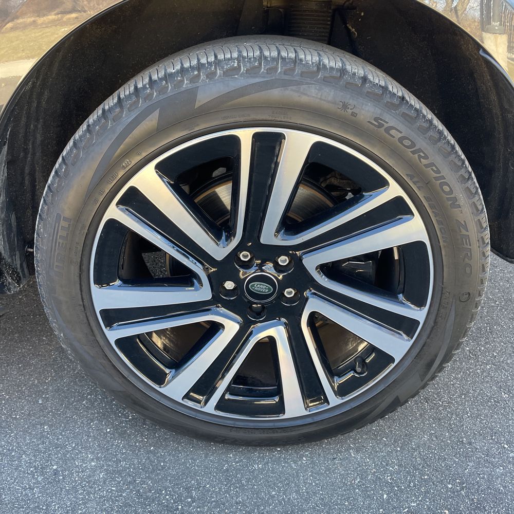 2023 Land Rover Range Rover P530 SE