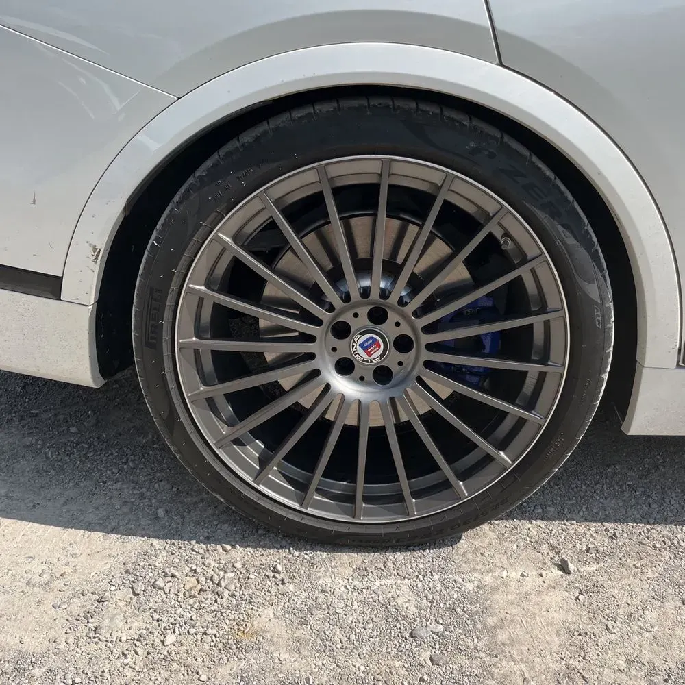 2024 BMW X7 Alpina XB7