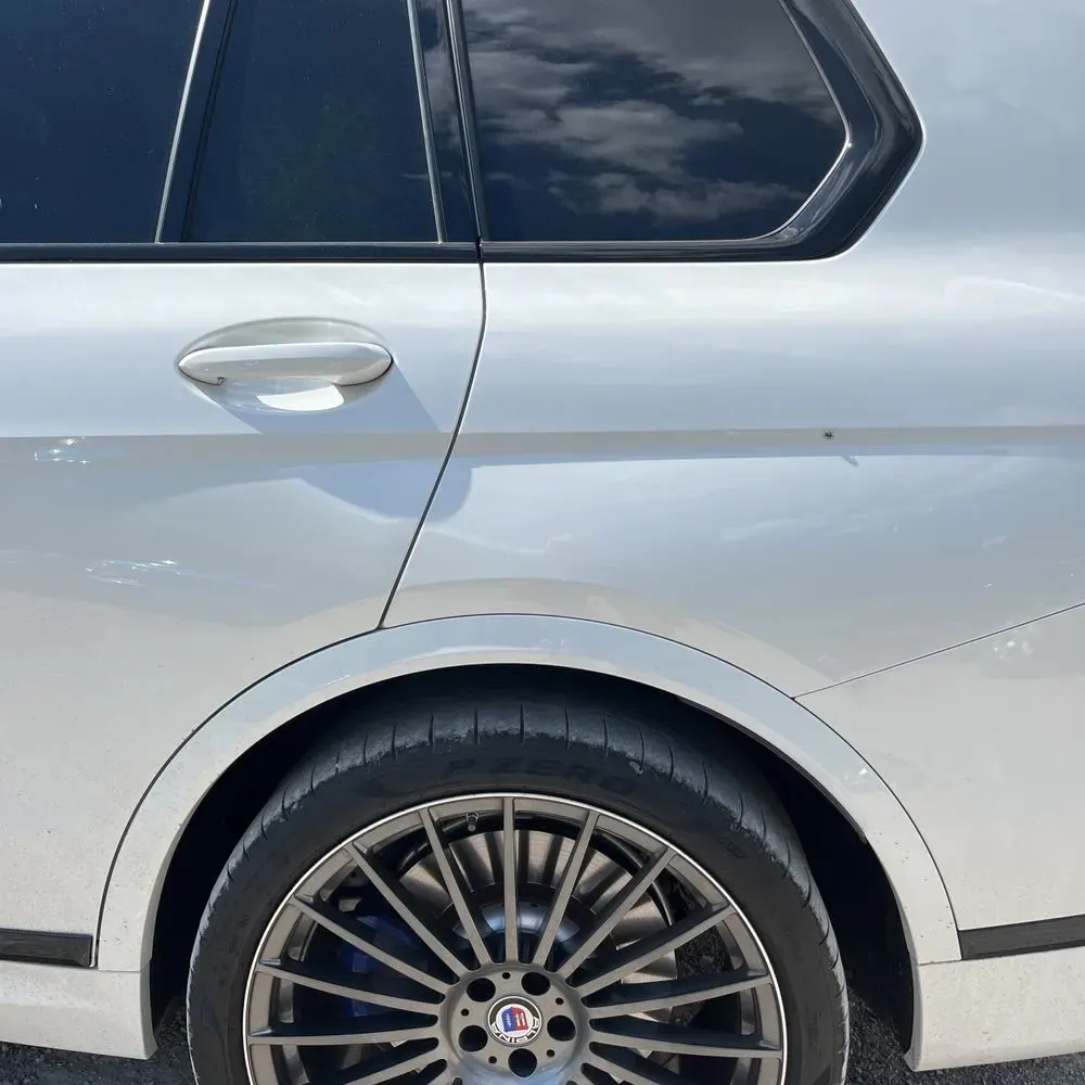 2024 BMW X7 Alpina XB7