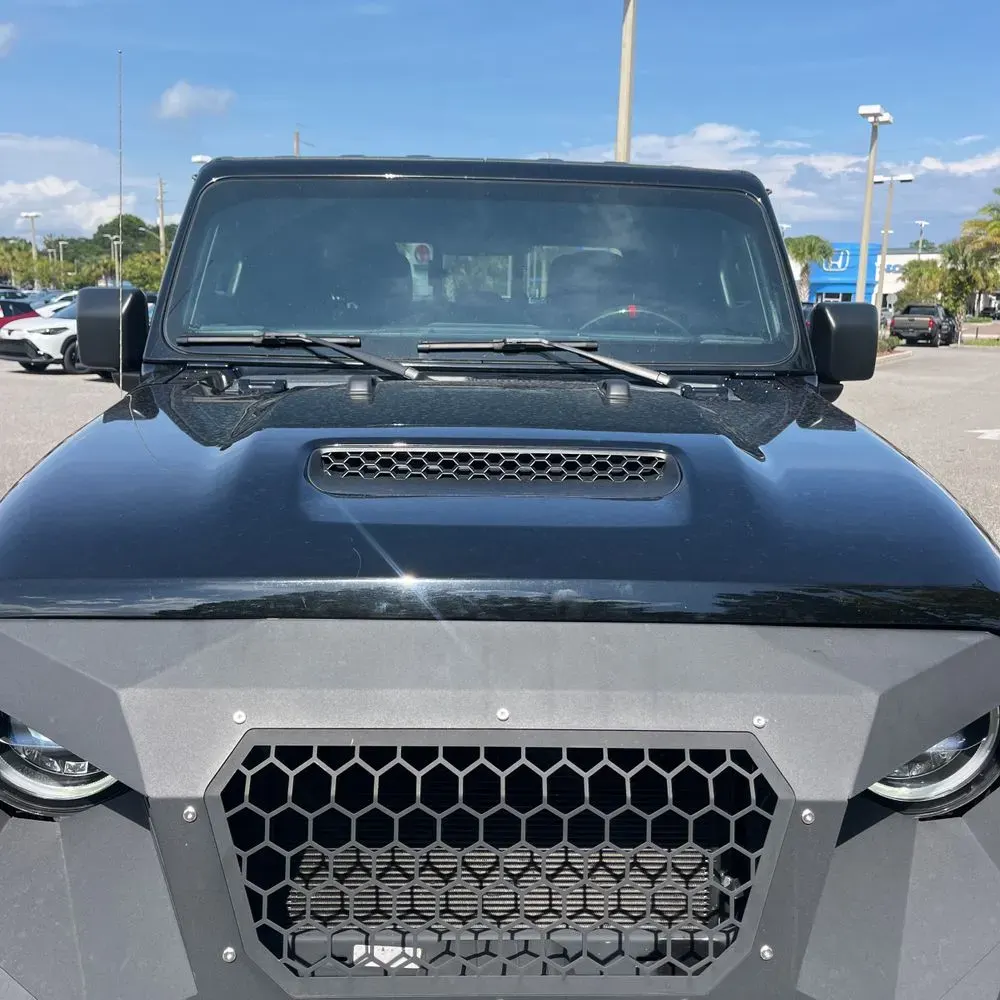 2022 Jeep Gladiator Sport S