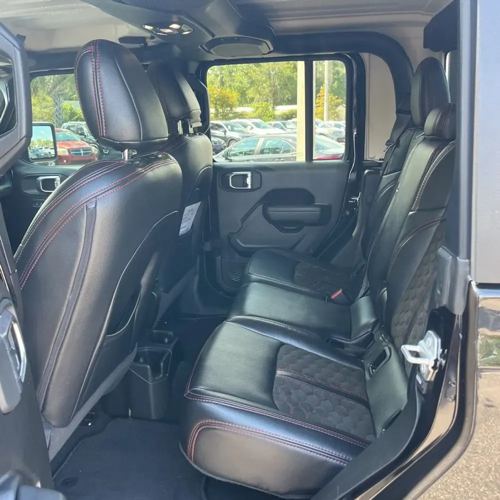 2022 Jeep Gladiator Sport S