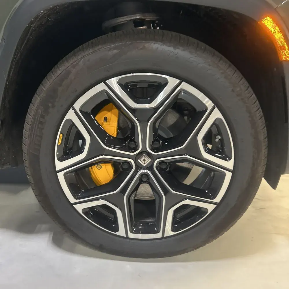 2022 Rivian R1S Launch Edition