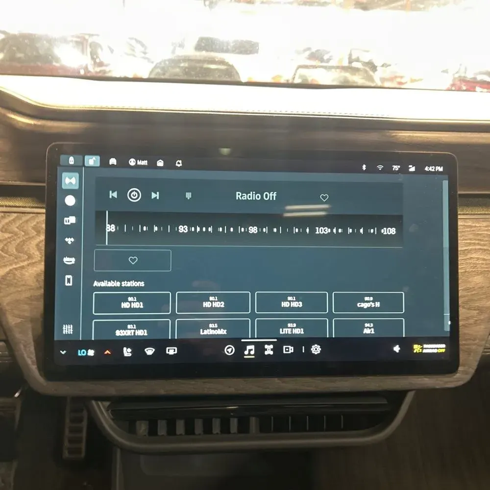 2022 Rivian R1S Launch Edition