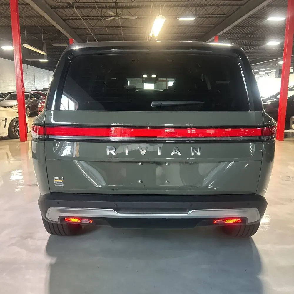 2022 Rivian R1S Launch Edition