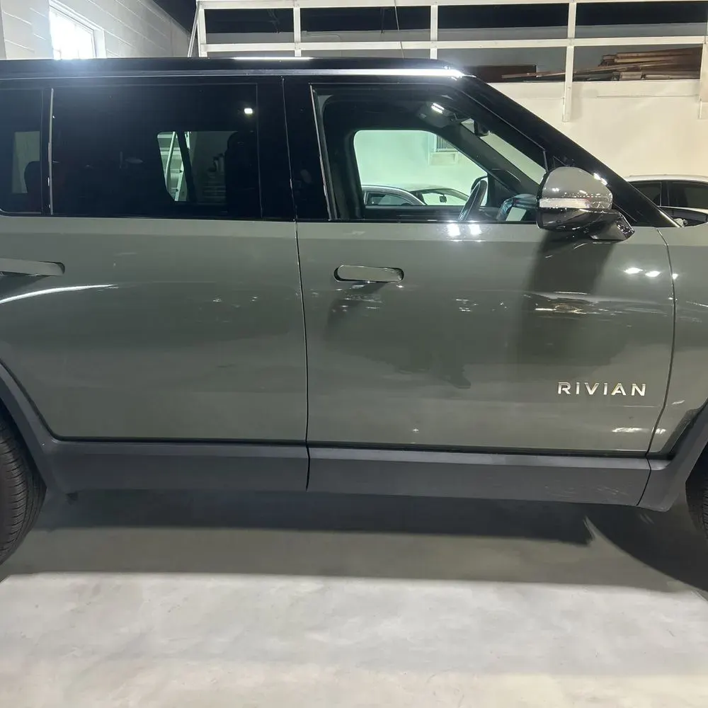 2022 Rivian R1S Launch Edition