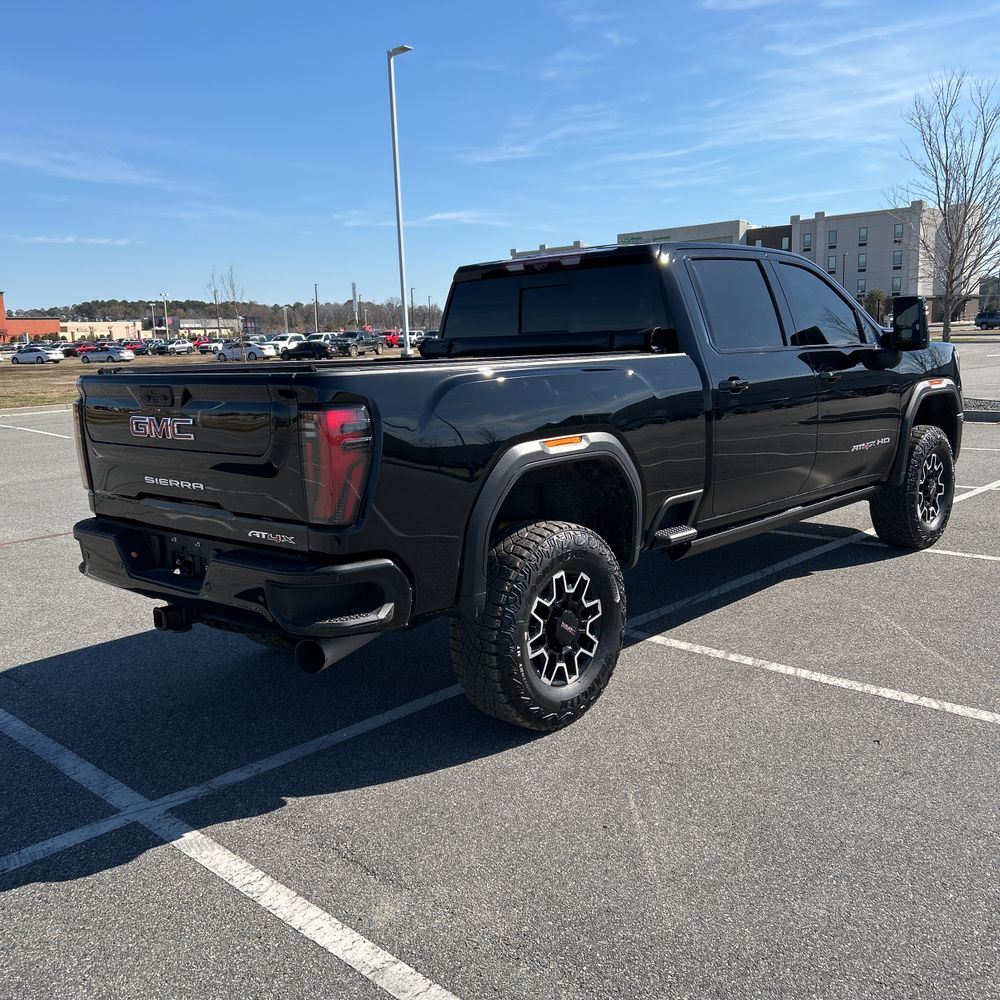 2024 GMC Sierra 2500HD AT4X