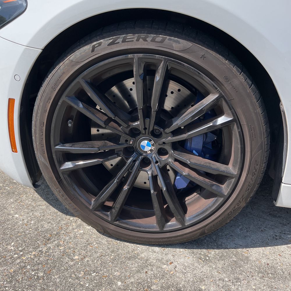2022 BMW M5 Base