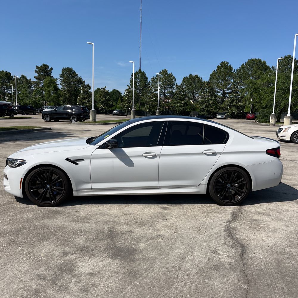 2022 BMW M5 Base