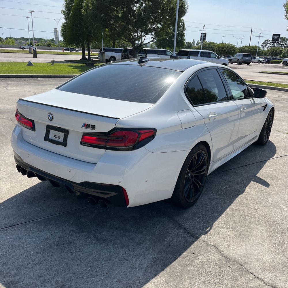 2022 BMW M5 Base
