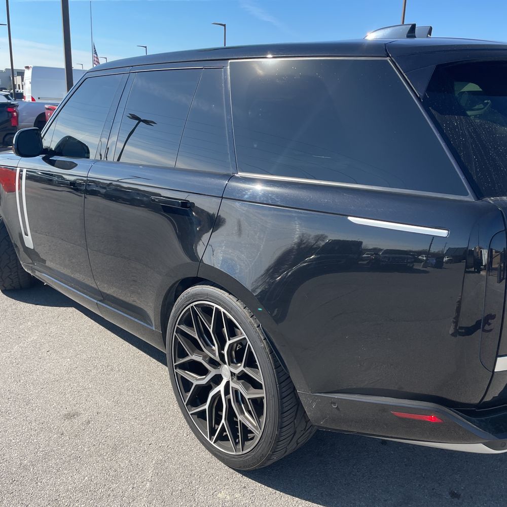 2023 Land Rover Range Rover P530 First Edition