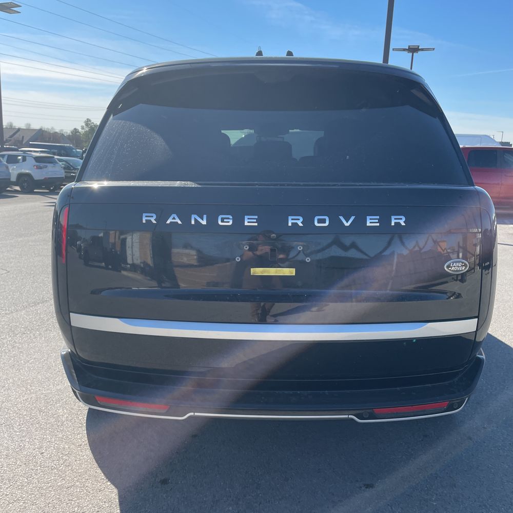 2023 Land Rover Range Rover P530 First Edition