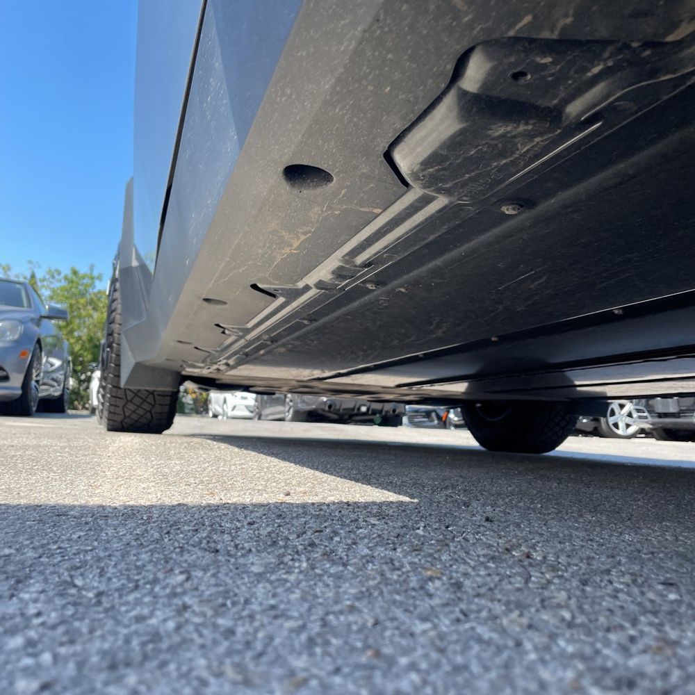 2024 Tesla Cybertruck Base