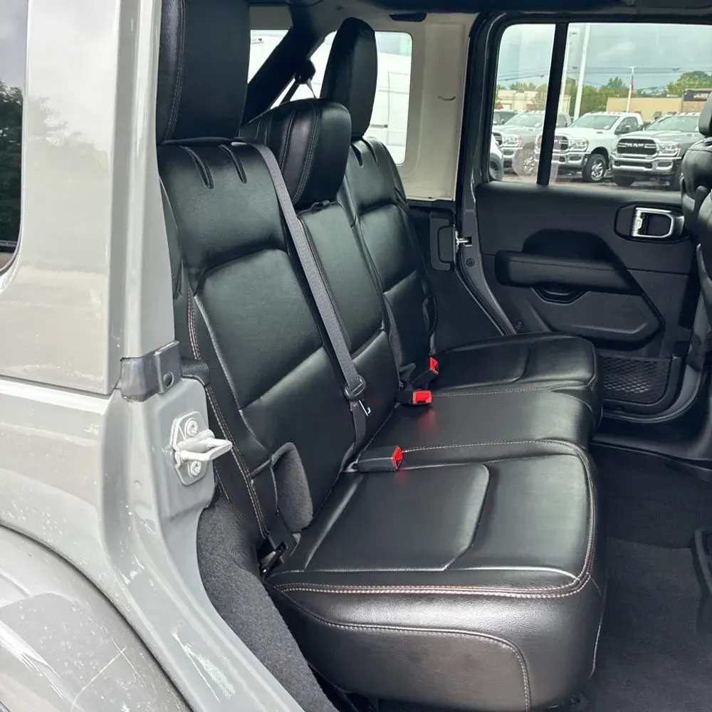 2023 Jeep Wrangler Rubicon 392