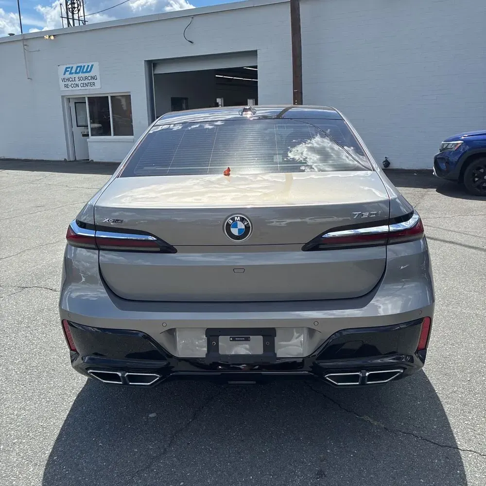 2025 BMW 7-Series 760i xDrive