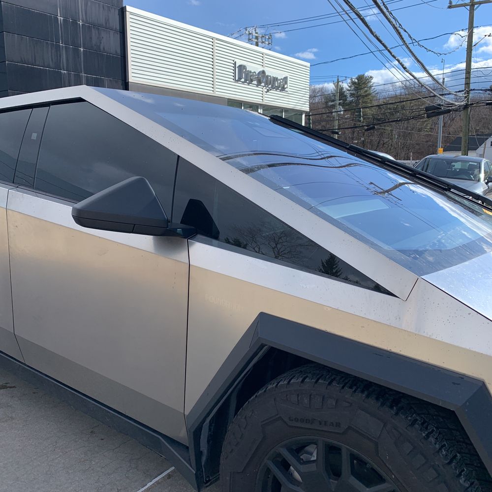 2024 Tesla Cybertruck Base
