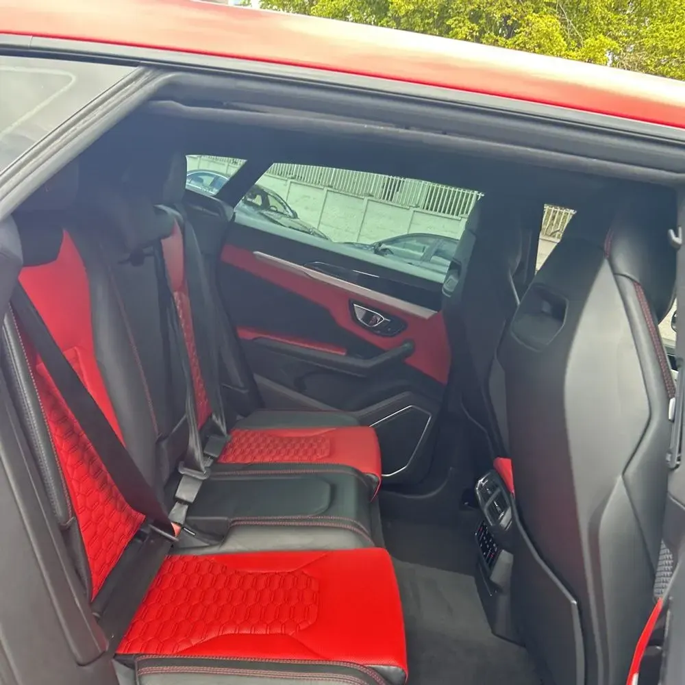 2021 Lamborghini Urus Base