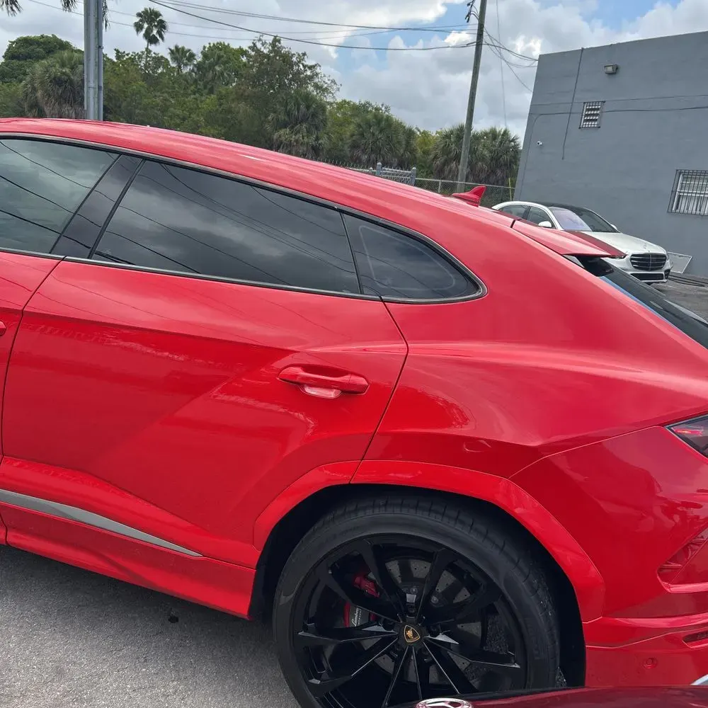 2021 Lamborghini Urus Base