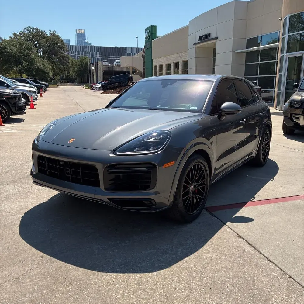2023 Porsche Cayenne GTS