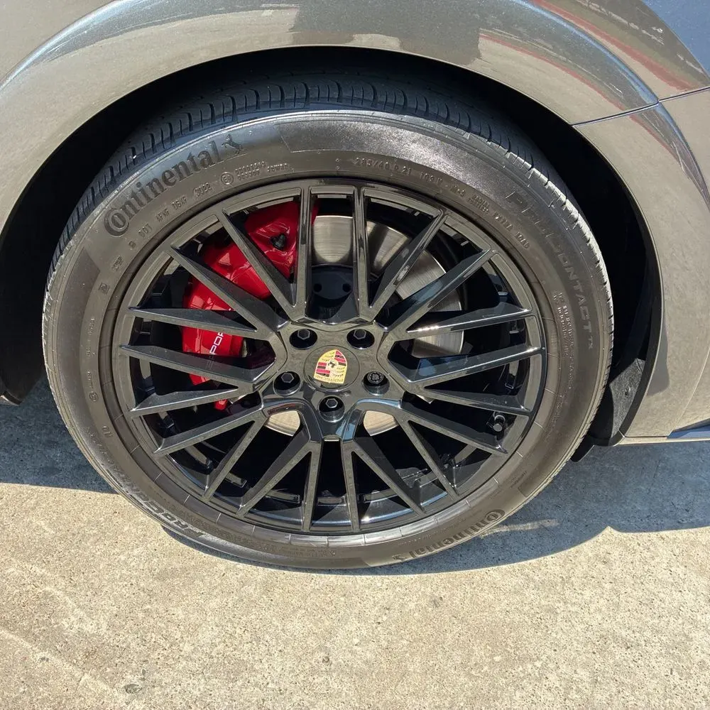 2023 Porsche Cayenne GTS