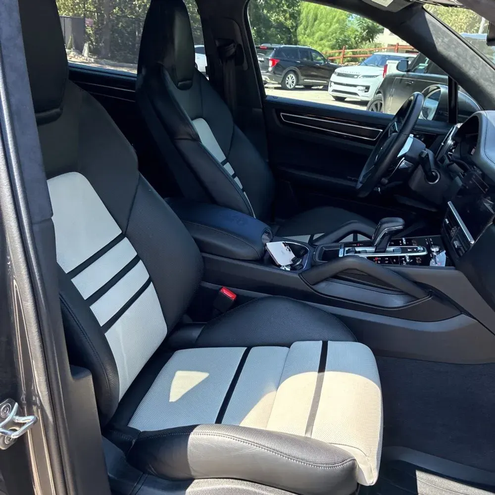 2023 Porsche Cayenne GTS