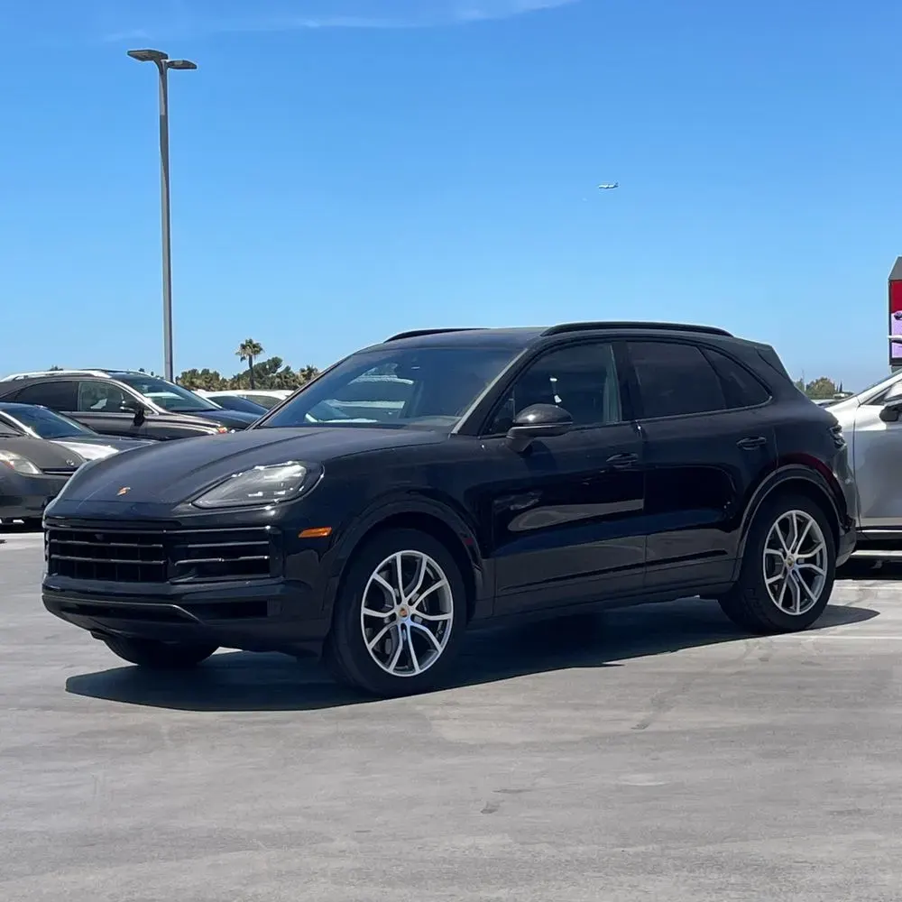 2024 Porsche Cayenne Base