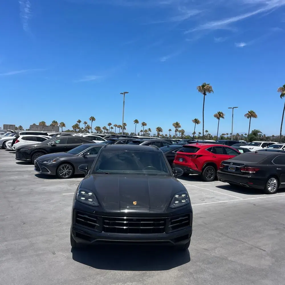 2024 Porsche Cayenne Base