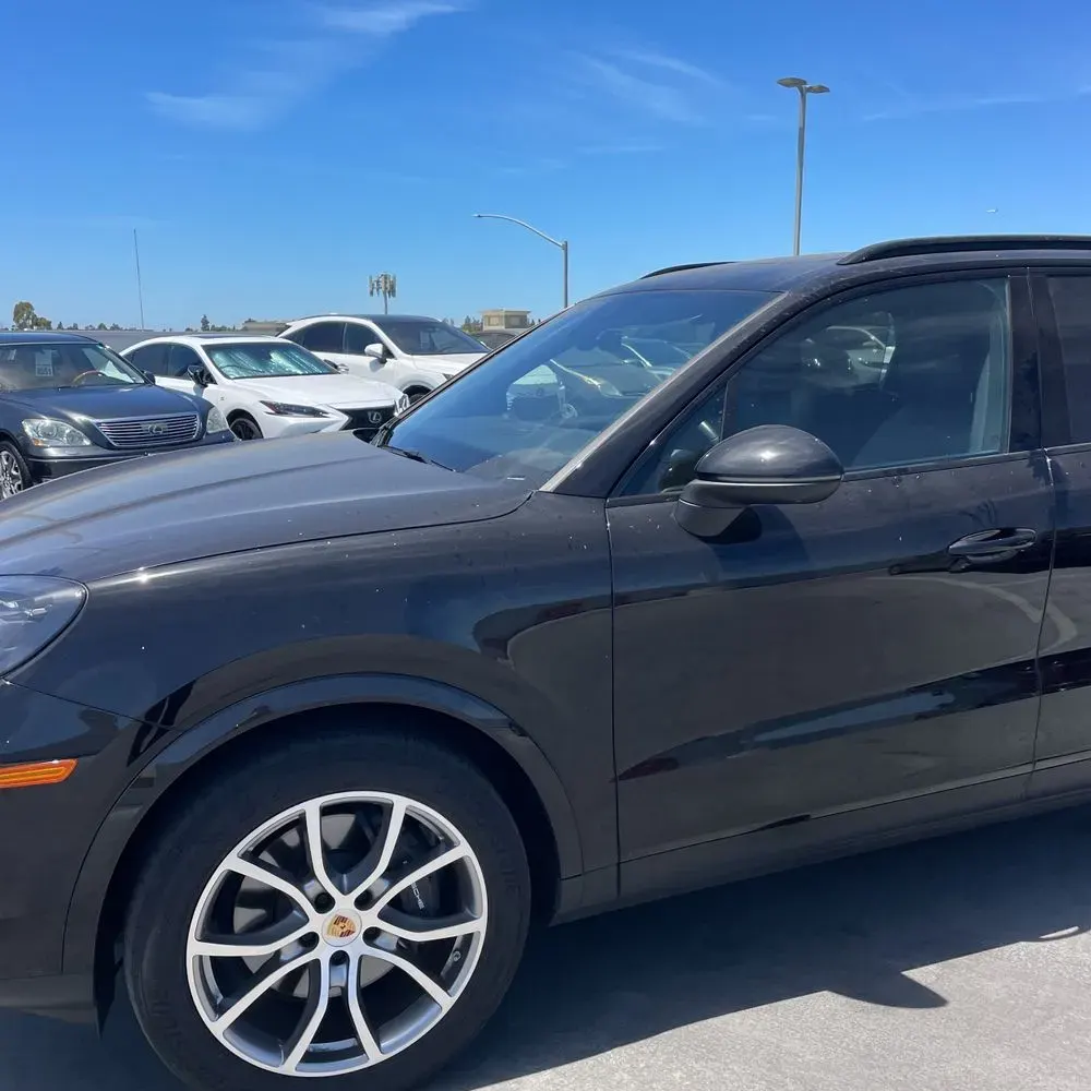 2024 Porsche Cayenne Base